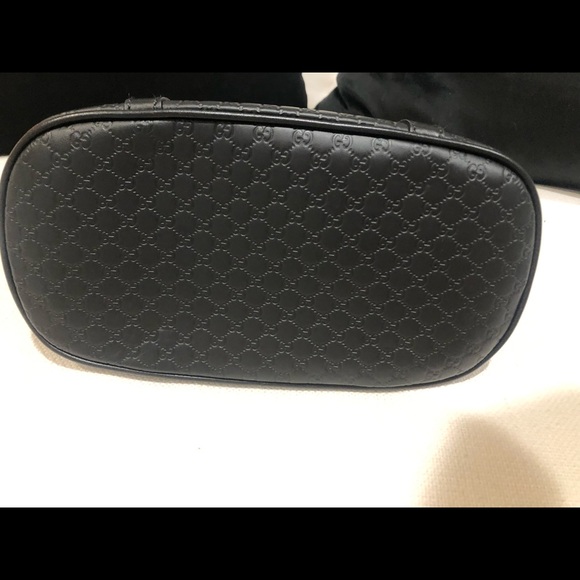 ❌SOLD❌💗NWT💗 Gucci Mini Microguccissima Dome Bag - Black - Picture 2 of 10